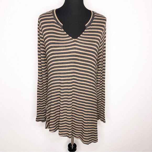 Cabi Striped Slant gray tan striped v neck jersey knit tunic top Medium #3629 - Picture 2 of 16